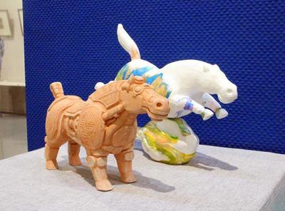 &ldquo;弘揚(yáng)蒙古馬精神&rdquo;文藝精品創(chuàng)作工程系列作品展開(kāi)展